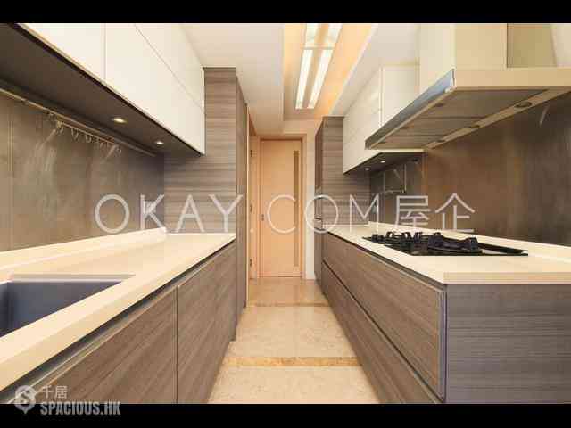 Wong Chuk Hang - Marinella Block 1 13
