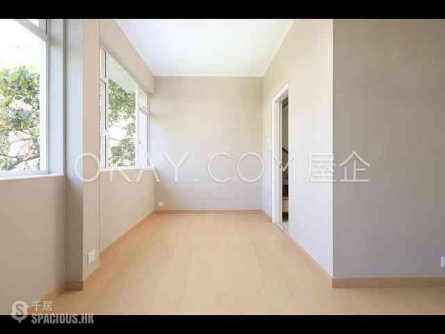 Stanley - Villa Martini Block 1 18
