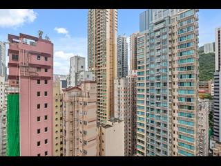 Wan Chai - The Avenue 02