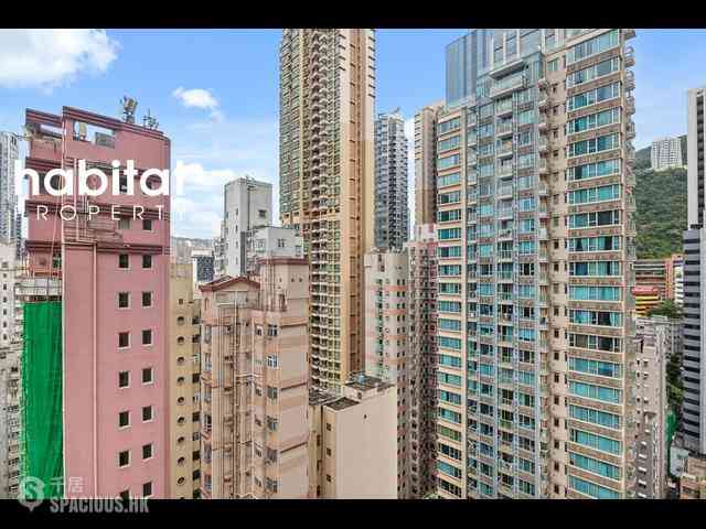 Wan Chai - The Avenue 02