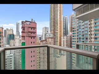 Wan Chai - The Avenue 03