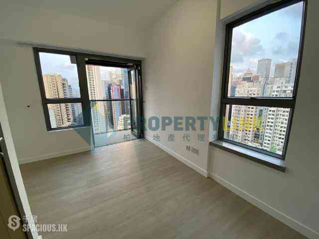 Soho - Centrepoint 07
