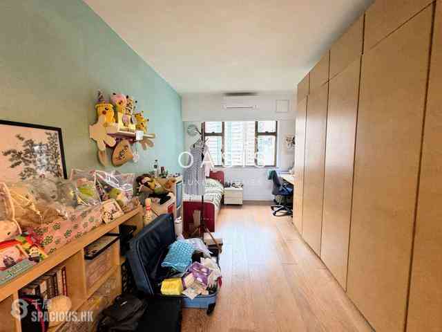 Pok Fu Lam - Baguio Villa 02