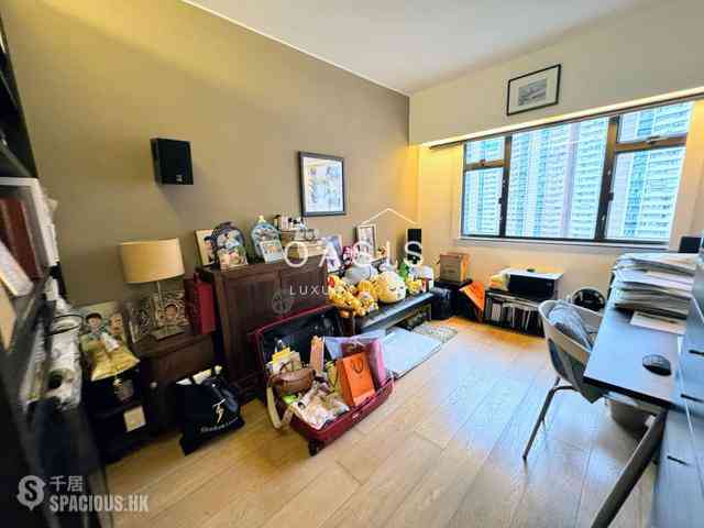Pok Fu Lam - Baguio Villa 06