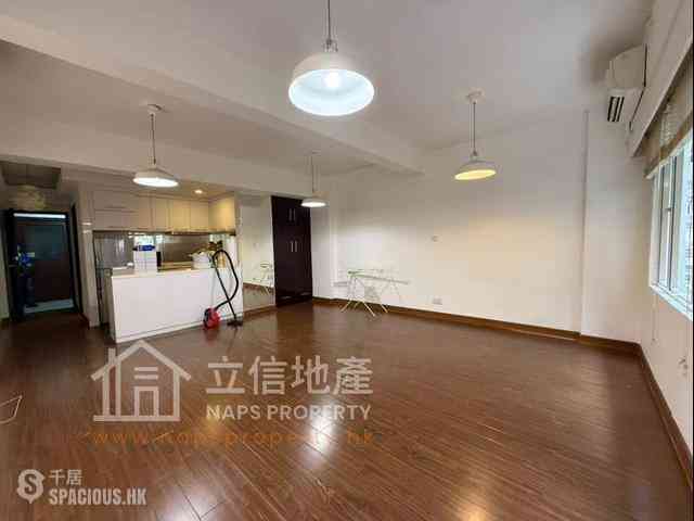 Poho - Po Hing Mansion 03
