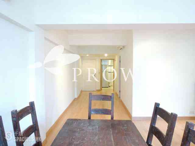 Wan Chai - Wing Cheong Building 05