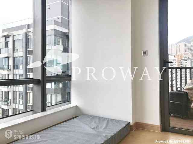 Causeway Bay - Jones Hive 06