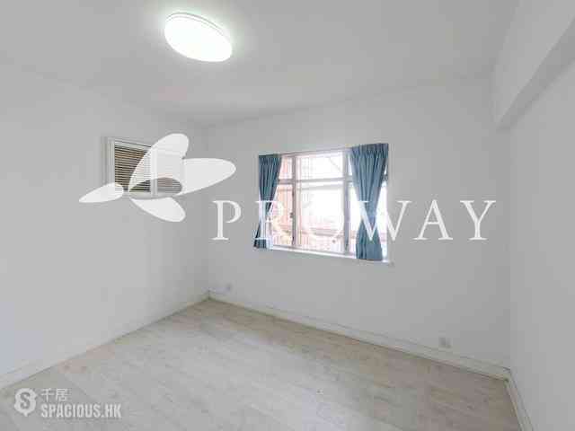 Pok Fu Lam - Baguio Villa Block 25 03