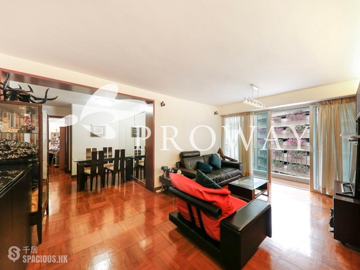 Wan Chai - Phoenix Court 01