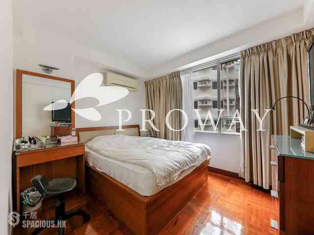 Wan Chai - Phoenix Court 05