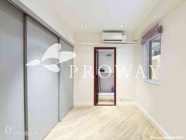 Soho - Sunrise House 07