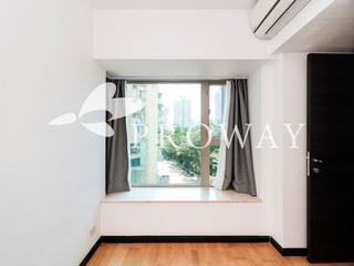 Sai Ying Pun - Centre Place 05