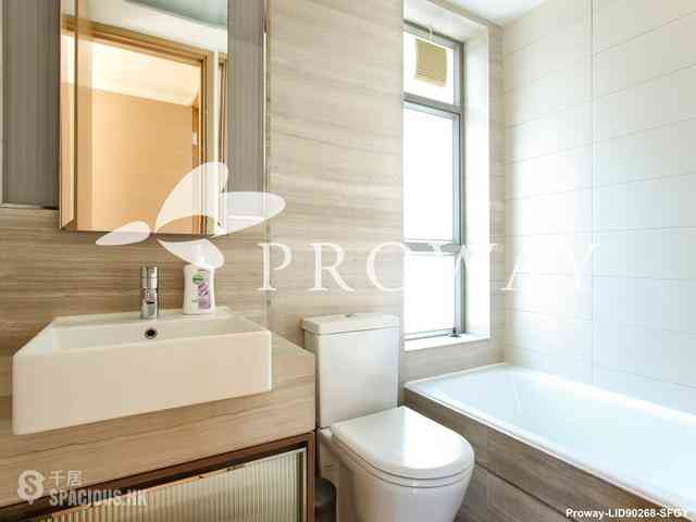 Sai Ying Pun - Island Crest 06