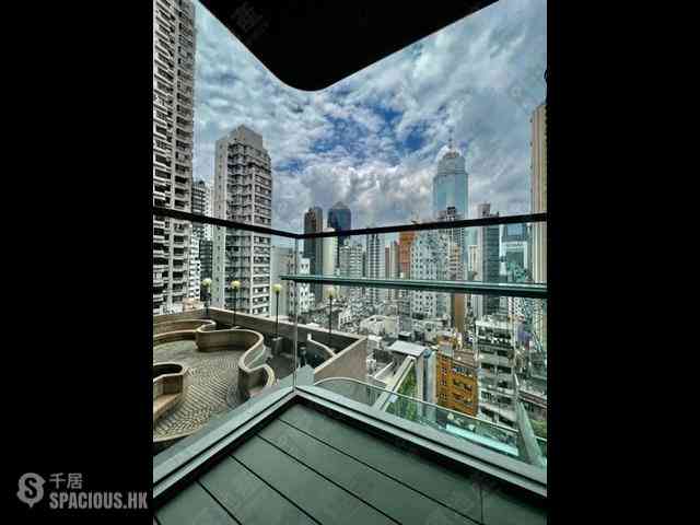 Soho - Caine Hill 06