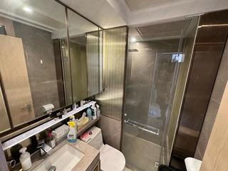 Sai Ying Pun - King's Hill 04