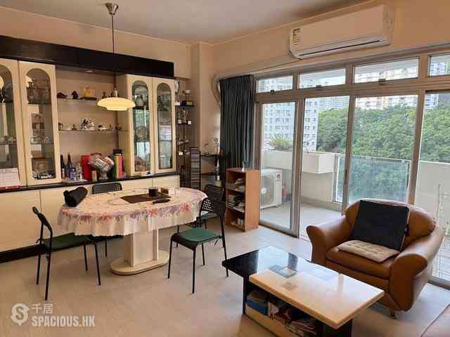 Tai Hang - Kan Oke House 02