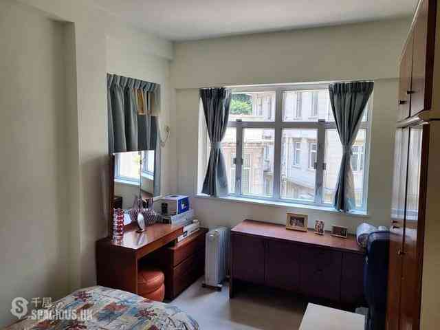 Tai Hang - Kan Oke House 07