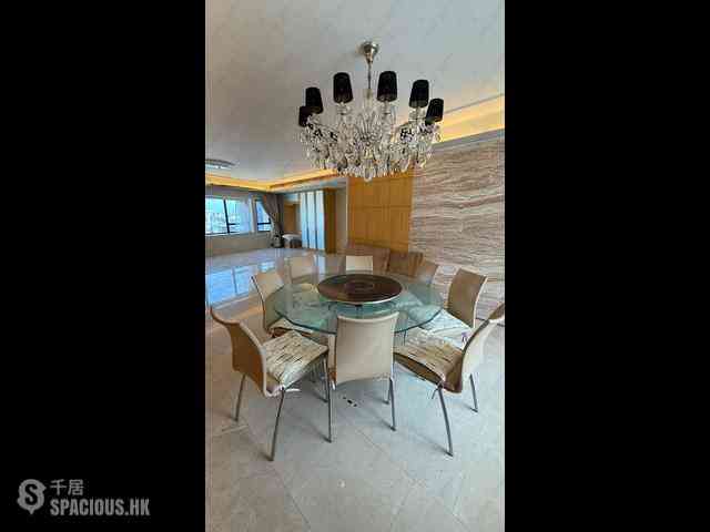 Mid Levels Central - Birchwood Place 02