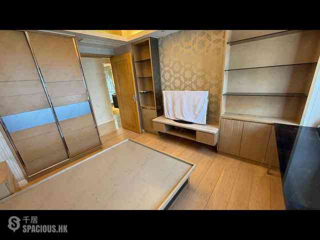 Mid Levels Central - Birchwood Place 22