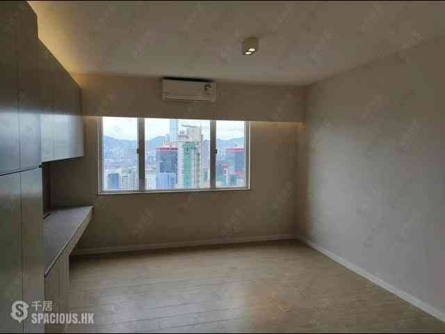 Mid Levels West - Hong Kong Garden 12