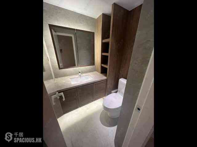 Mid Levels West - Hong Kong Garden 14