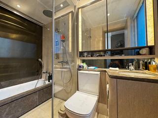 Wong Chuk Hang - The Southside Phase 1 Southland Tower 1B 04