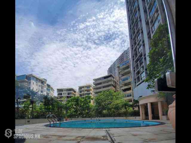 Mid Levels Central - Birchwood Place 09