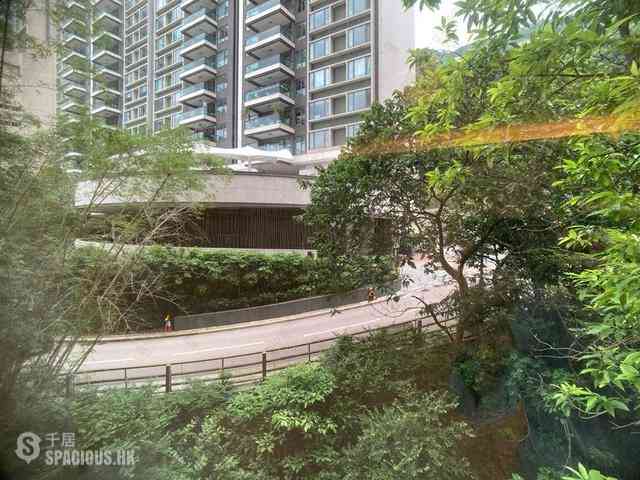 Mid Levels Central - May Tower Block 1 14