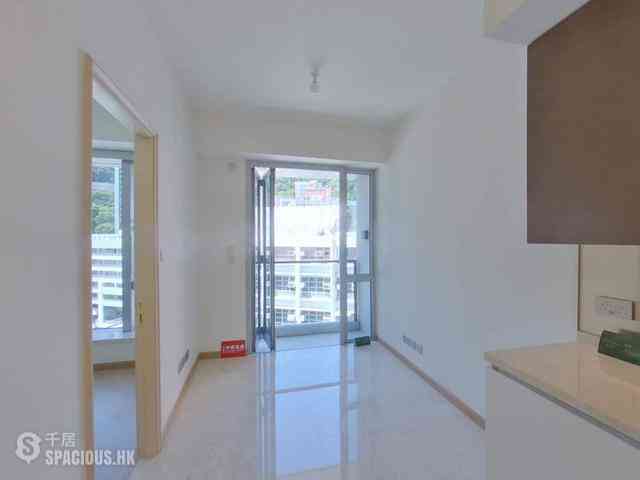 Sai Ying Pun - 63, Pokfulam Amber House (Tower 1) 01
