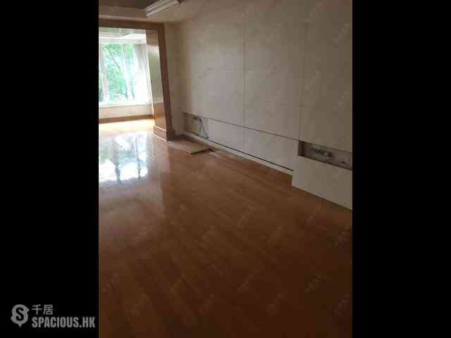 Mid Levels Central - Kam Yuen Mansion 03