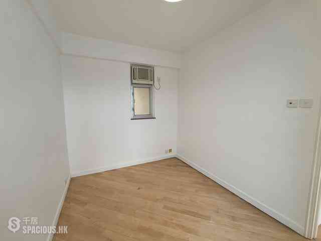Causeway Bay - Elizabeth House 16