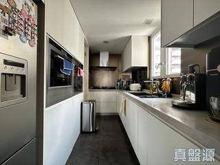 Tai Hang - Yick King Building 10