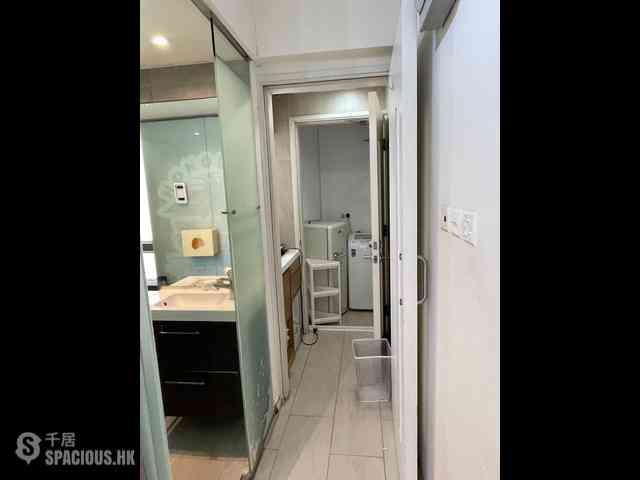 Sheung Wan - Urbana 38 07