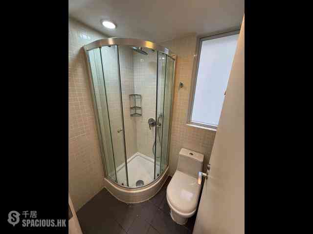Mid Levels West - Chong Yuen 13
