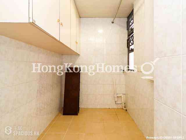North Point - Bedford Gardens 12