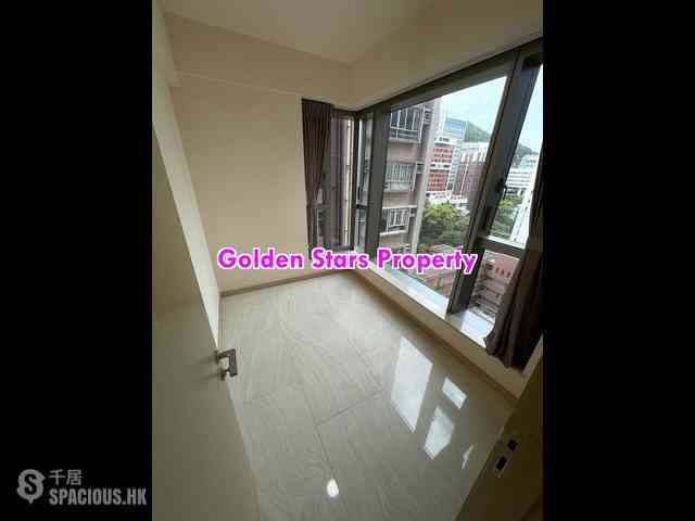 Sai Ying Pun - King's Hill 09