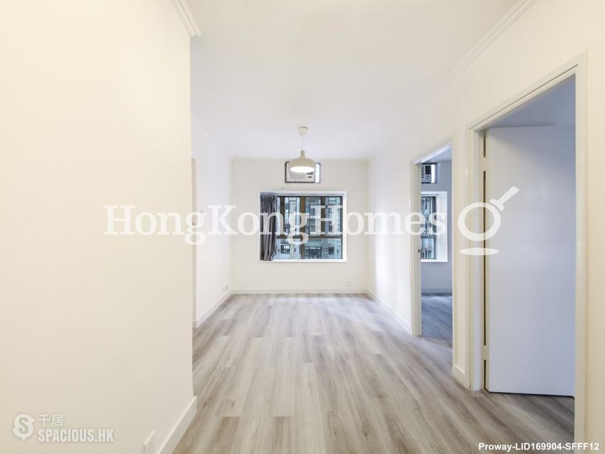 Mid Levels Central - Maxluck Court 01