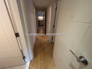 Mid Levels Central - Goldwin Heights 02
