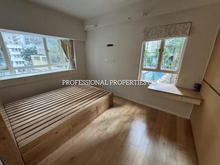 Mid Levels Central - Goldwin Heights 05