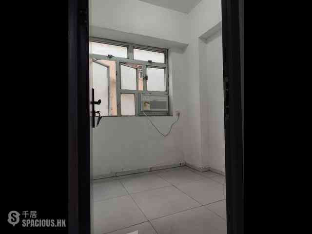 Fortress Hill - Southern Building 04