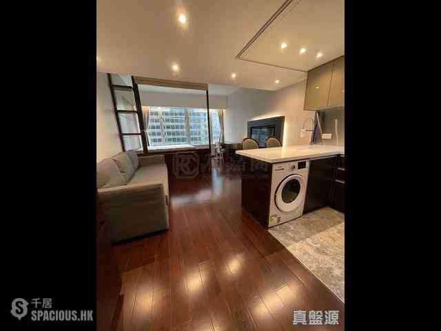 Wan Chai - Convention Plaza Apartments 03