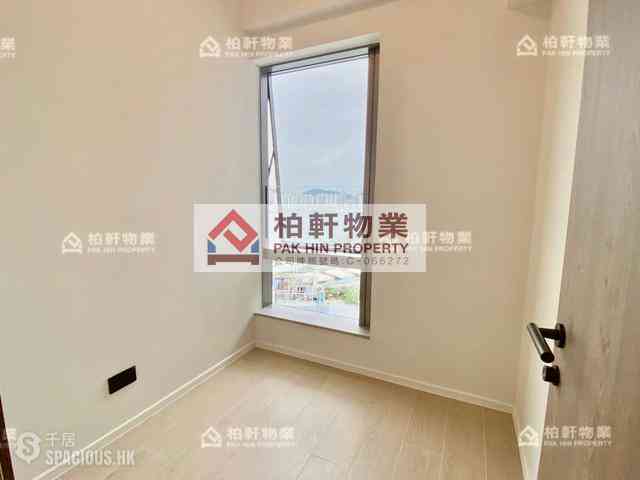 Quarry Bay - Finnie 03