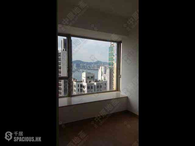 Sai Ying Pun - Island Crest 01