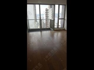 Sai Ying Pun - Island Crest 02