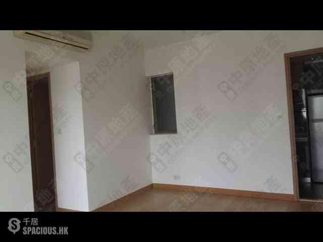 Sai Ying Pun - Island Crest 04
