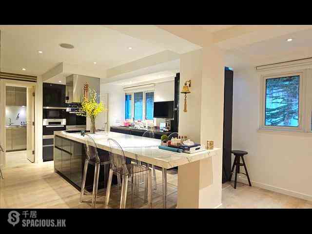 Pok Fu Lam - Villa Cecil 13