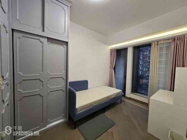 Tseung Kwan O - The Wings Ocean Wings Block 5 07
