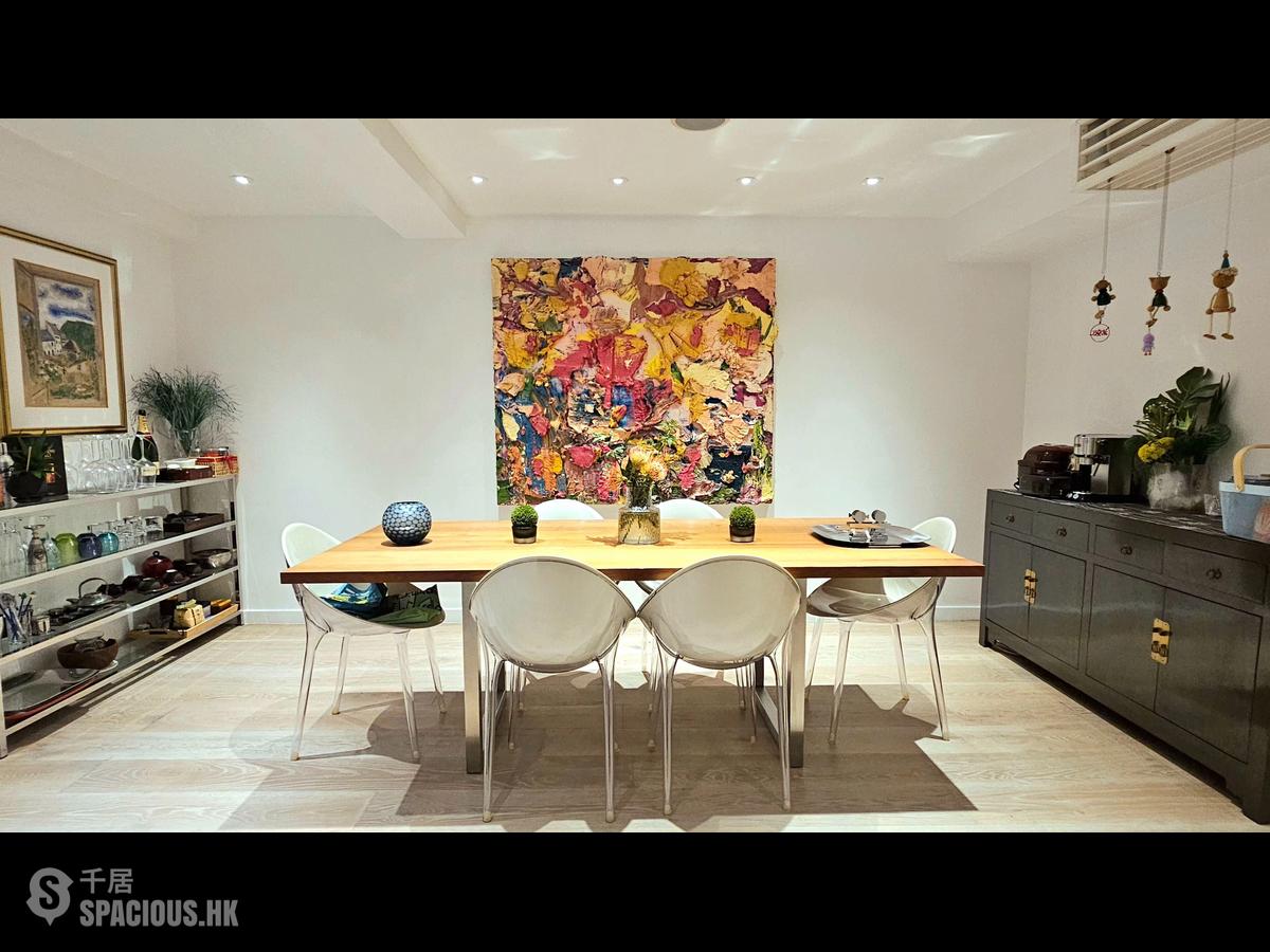 Pok Fu Lam - Villa Cecil 01