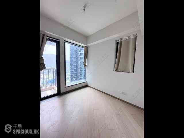 Wong Chuk Hang - The Southside Phase 1 Southland Tower 2A 04