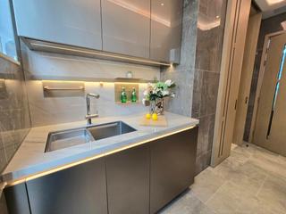 Sai Ying Pun - Upper Manor 14
